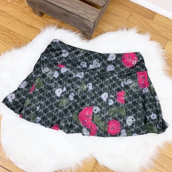Eleven Dresses & Skirts - Eleven by Venus Williams Floral Tennis Skort, M